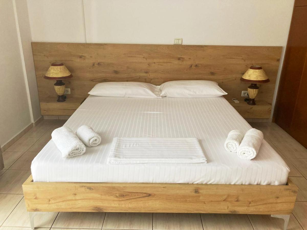 Garden Villa Sarande Apt-6 Bagian luar foto