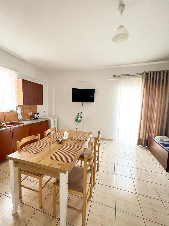 Garden Villa Sarande Apt-6 Bagian luar foto